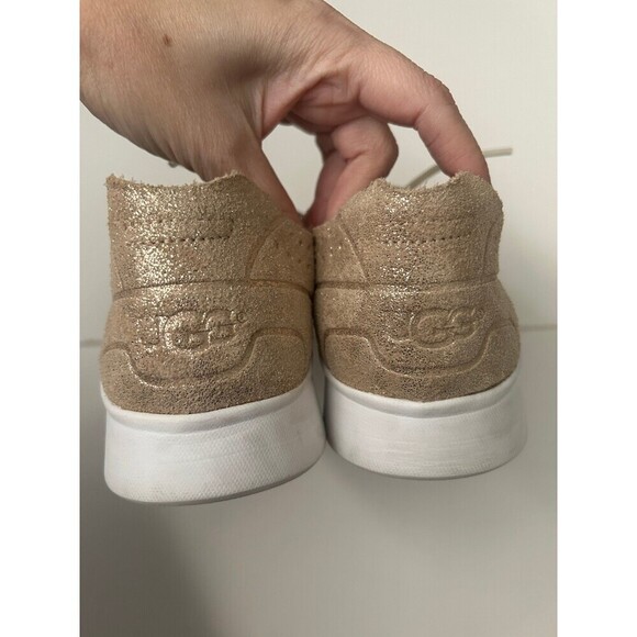UGG Women’s Gold Metallic Shimmery Tye Stardust Sneakers Shoes 7.5 - Picture 4 of 8